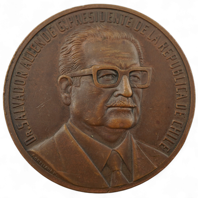 MEDALLA SALVADOR ALLENDE, CECA SANTIAGO